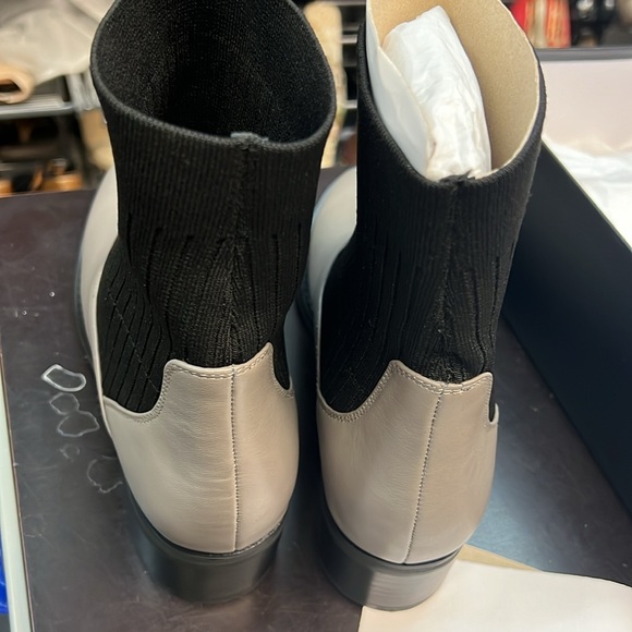 Maud Frizon Chelsea Leather Boots 38 - Picture 15 of 16